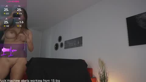 queen_leylla online show from July 2026 06:05:01 AM
