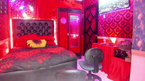 Lily online show from December 2024 10:54:02 PM