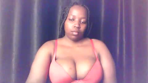 QUEEN online show from March 2026 11:25:02 AM