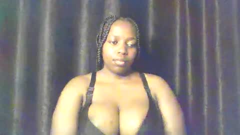 QUEEN online show from March 2026 04:51:01 AM