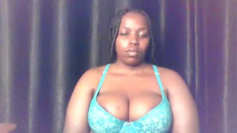 QUEEN online show from March 2026 03:28:01 PM