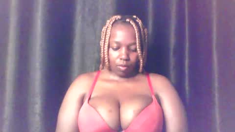 QUEEN online show from May 2026 04:07:01 AM