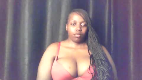 QUEEN online show from May 2026 11:42:02 AM