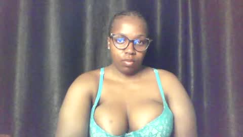 QUEEN online show from June 2026 04:00:01 AM