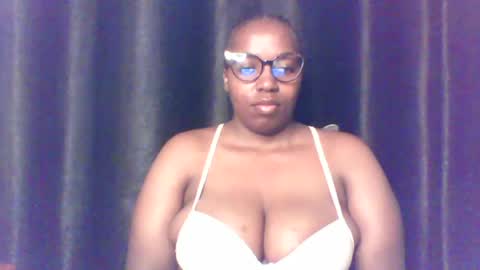 QUEEN online show from June 2026 03:53:01 AM
