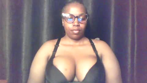 QUEEN online show from June 2026 11:58:01 AM