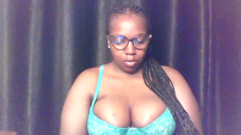 QUEEN online show from June 2026 03:53:02 AM
