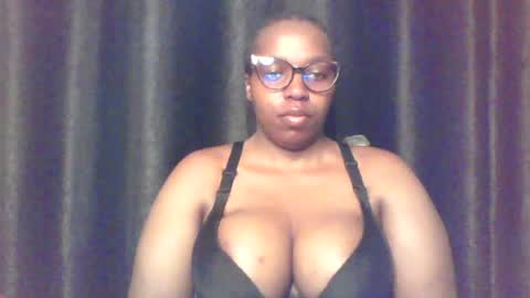 QUEEN online show from July 2026 03:44:02 AM