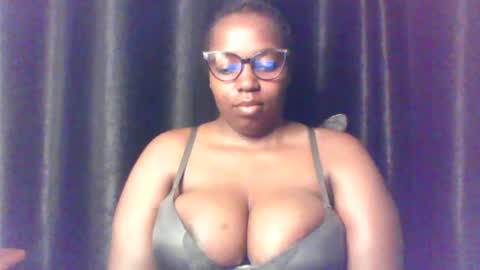 QUEEN online show from July 2026 04:10:02 AM