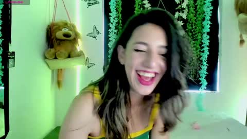 queen_natttyy online show from April 2026 02:29:01 PM