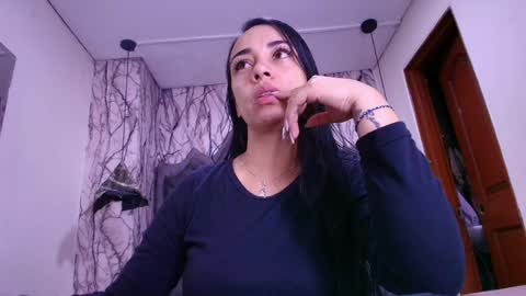 QueenNyx online show from June 2026 02:24:02 AM