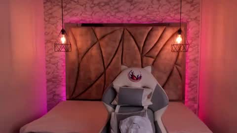   online show from January 2025 11:59:01 AM