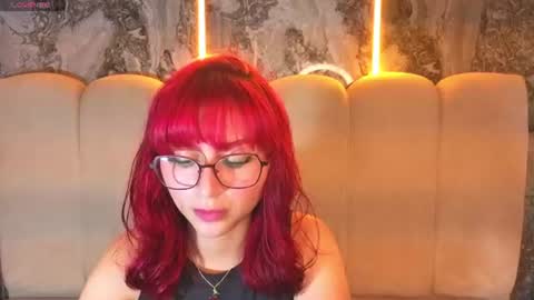 queen_red_v online show from July 2026 03:11:01 AM