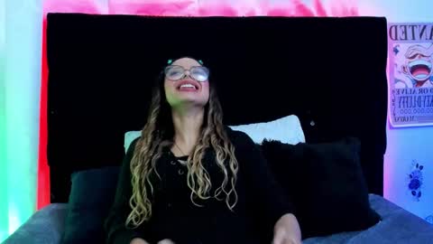 Valentina online show from November 2025 09:59:01 PM