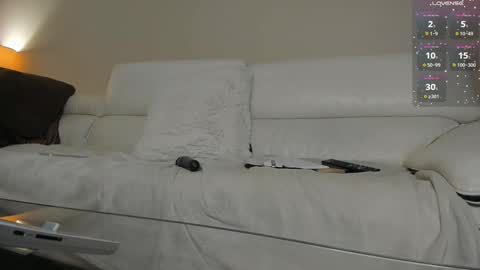 Snapshot of queen_yasmine chatting on February 2025 05:49:02 AM m online show from February 2025 05:49:02 AM