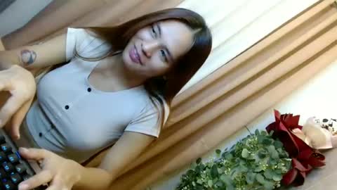 CALL ME YOUR QUEEN AIVY1 online show from July 2026 10:38:01 PM