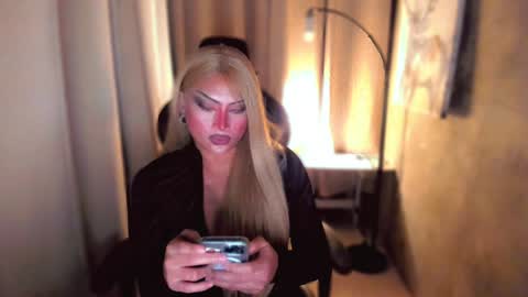 Snapshot of queenarthalia chatting on January 2025 05:49:01 PM ARTHA online show from January 2025 05:49:01 PM