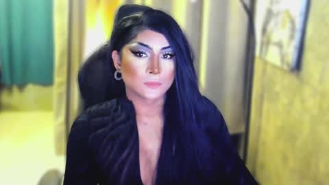 Snapshot of queenarthalia chatting on March 2025 06:28:02 AM ARTHA online show from March 2025 06:28:02 AM