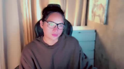 Snapshot of queenarthalia chatting on September 2025 05:29:01 AM ARTHA online show from September 2025 05:29:01 AM