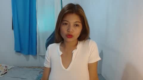 Snapshot of queenboba chatting on January 2025 01:44:01 AM queen online show from January 2025 01:44:01 AM