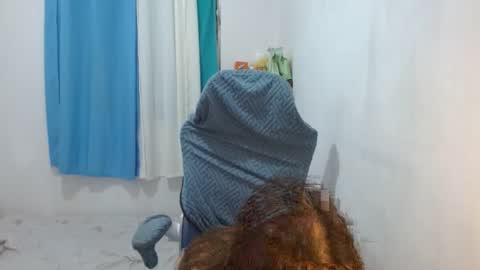 Snapshot of queenboba chatting on February 2025 01:06:01 PM queen online show from February 2025 01:06:01 PM