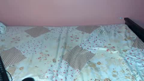 queenchloe1 online show from May 2026 07:48:02 AM