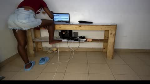 Nina online show from March 2026 05:51:02 PM