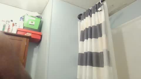 Snapshot of queenking55 chatting on January 2025 09:29:01 AM Queen N King Fun Night online show from January 2025 09:29:01 AM