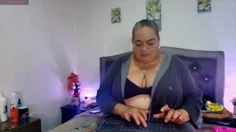 VickyBoobss online show from May 2026 01:05:02 PM