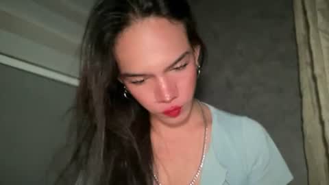 QUEEN online show from June 2026 12:52:01 PM