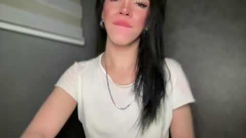 QUEEN online show from July 2026 04:52:02 AM
