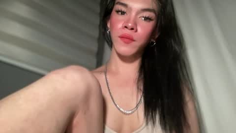 QUEEN online show from July 2026 02:47:02 PM