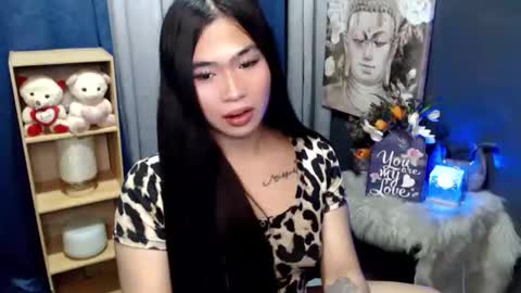 Mikka online show from April 2026 05:33:02 PM