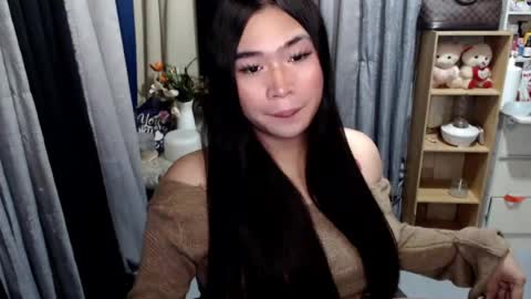 Mikka online show from July 2026 05:15:01 PM