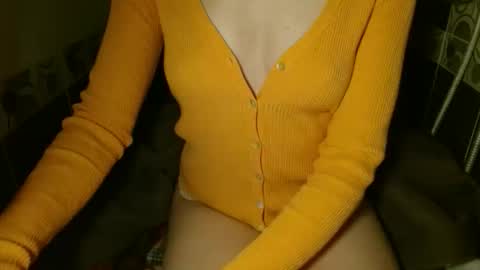 queenoftenderness online show from February 2026 07:55:02 PM