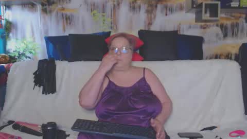QueenPammy online show from April 2026 07:56:01 AM