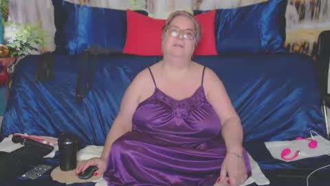 QueenPammy online show from April 2026 05:54:01 AM