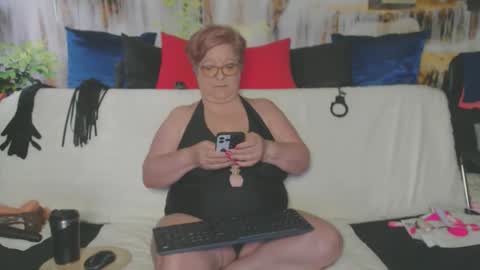 QueenPammy online show from May 2026 04:41:02 AM