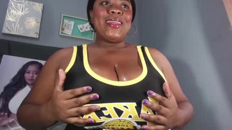 queenrachelbrown online show from April 2026 11:56:02 AM