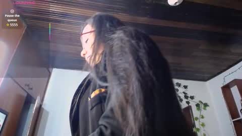 Snapshot of queenrose94 chatting on February 2026 12:15:01 PM queenrose94 online show from February 2026 12:15:01 PM