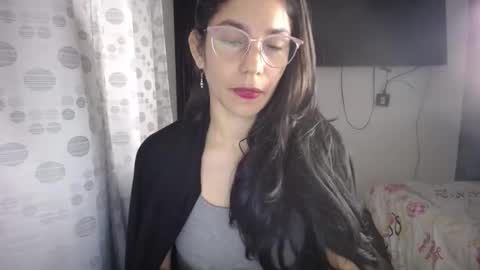 Paola online show from December 2024 06:44:01 AM