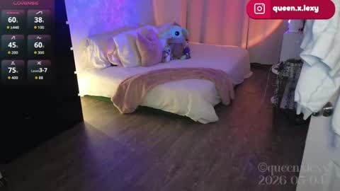 Snapshot of queenx_lexy chatting on May 2026 09:44:02 PM queenx_lexy online show from May 2026 09:44:02 PM