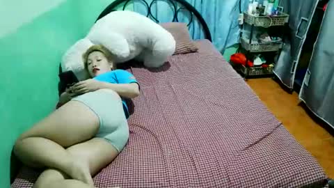 Snapshot of quelly40 chatting on January 2026 07:11:01 PM quelly40 online show from January 2026 07:11:01 PM