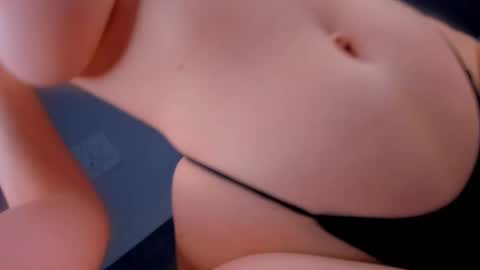 Snapshot of quennacindy chatting on February 2025 07:37:02 AM Teri My favorite vibes 77 101 222 666 online show from February 2025 07:37:02 AM