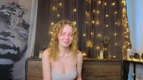 Teri  My favorite vibes 77 101 222 666 online show from December 2025 03:15:01 AM