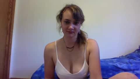 quicklikabunny online show from June 2026 07:07:01 PM