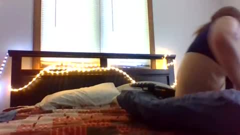 quicklikabunny online show from June 2026 04:50:02 PM