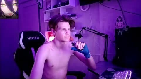 Snapshot of quiet_sh chatting on February 2026 04:46:01 PM quiet_sh online show from February 2026 04:46:01 PM