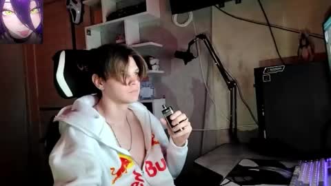 Snapshot of quiet_sh chatting on February 2026 01:31:02 PM quiet_sh online show from February 2026 01:31:02 PM