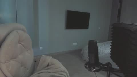 quietluxury online show from March 2026 10:43:02 AM